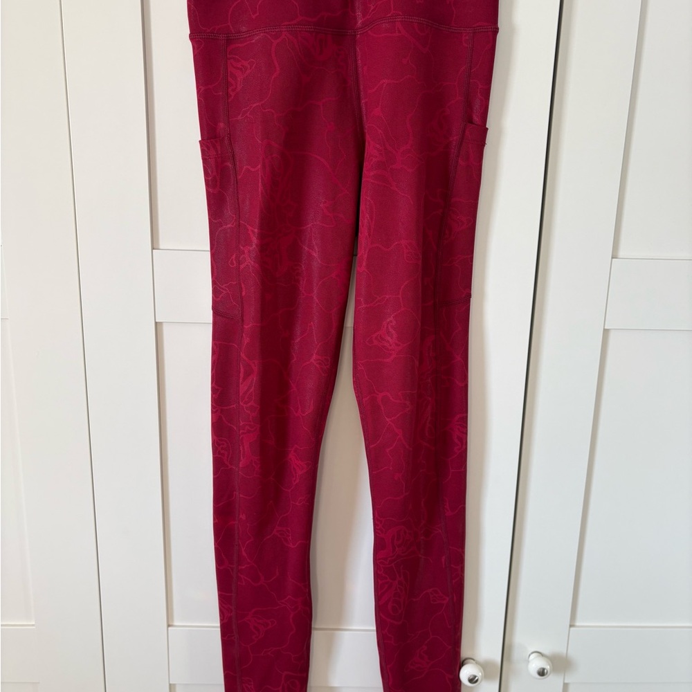 Women's Red Rose pattern Leggings